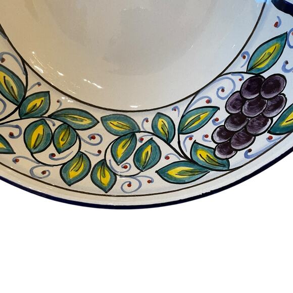 VIETRI Frutti Grapes Large Serving Bowl Hand Painted Pottery in Italy New - Picture 9 of 16